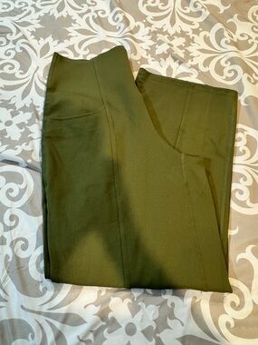 NWOT Halara High-Waist Olive Green Pants